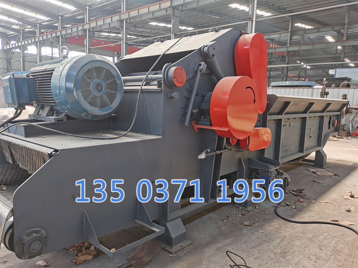 舊木頭破碎機(jī)